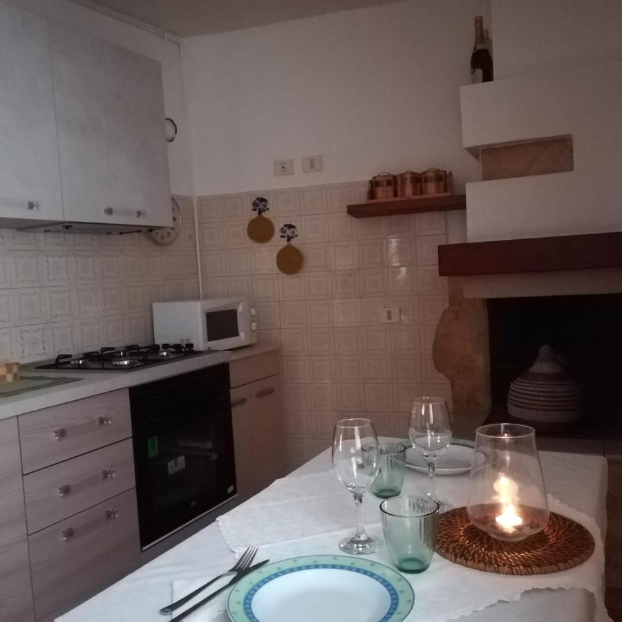 Casa Mafalda Aradeo ภายนอก รูปภาพ