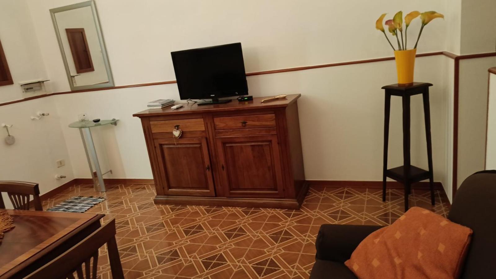Casa Mafalda Aradeo ภายนอก รูปภาพ